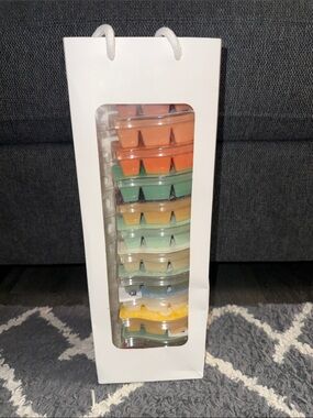 Assorted Scented Wax Melt Multicolor 12 Mystery bars. All sales are final